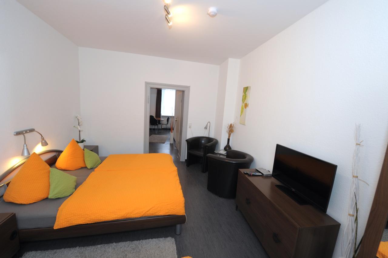 Gäste-und Apartmenthaus Weller Saarbrücken Exterior foto
